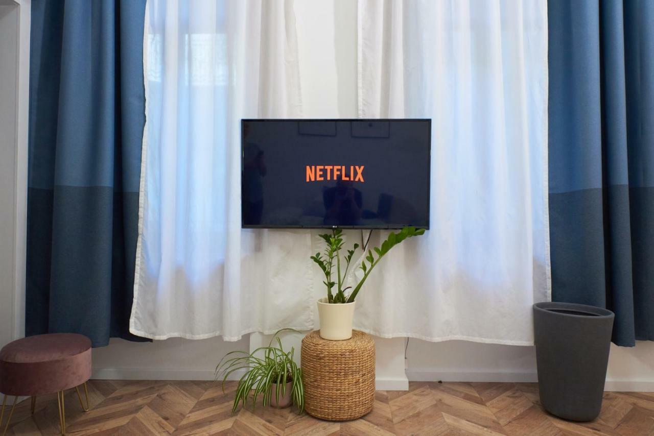 Self Check-In Cozy Stylish Flat By Vaci Street Apartamento Budapeste Exterior foto